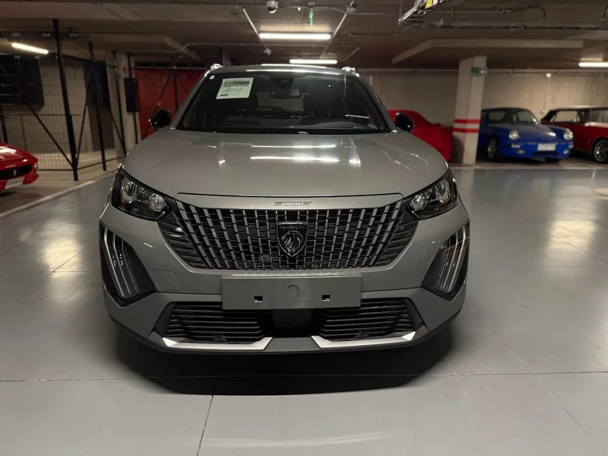 PEUGEOT 2008 ALLURE PURETECH 130 2024 - Imagen 2