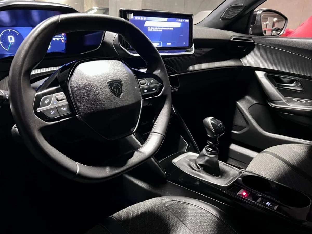 PEUGEOT 2008 1.2 MT 2024 - Imagen 16