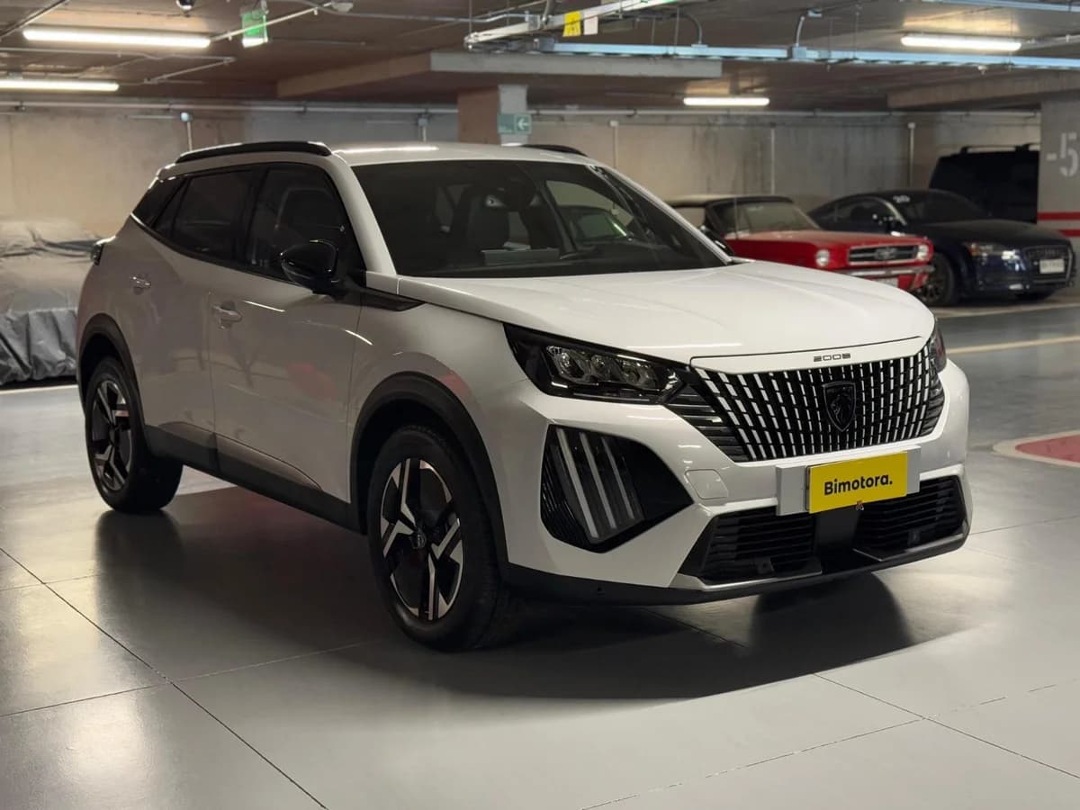 PEUGEOT 2008 2008 1.2 PURETECH 130 ALLURE 2024 - Imagen 1