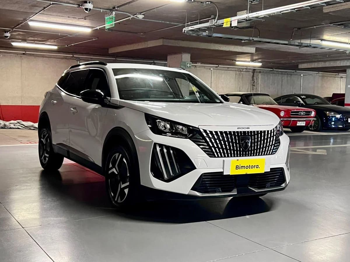 PEUGEOT 2008 ALLURE PURETECH MT 2024 - Imagen 6