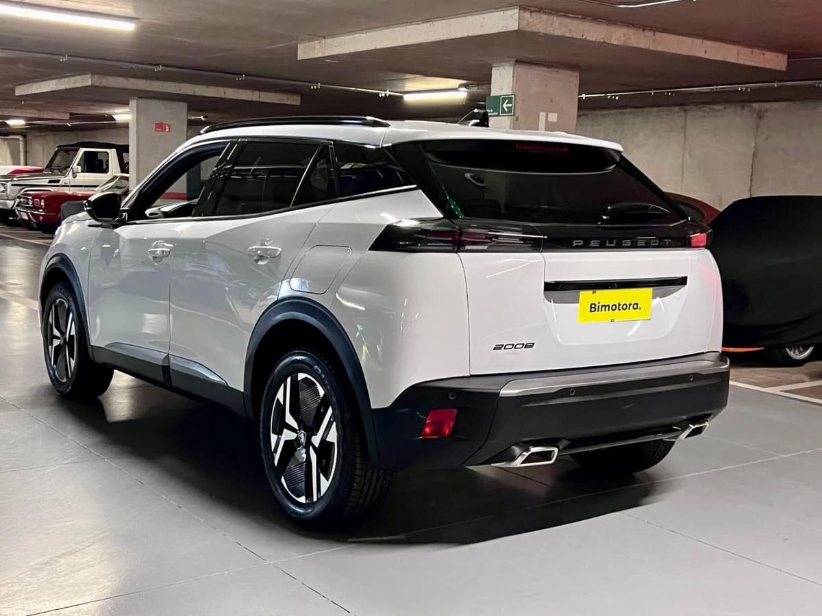 PEUGEOT 2008 ALLURE PURETECH MT 2024 - Imagen 9