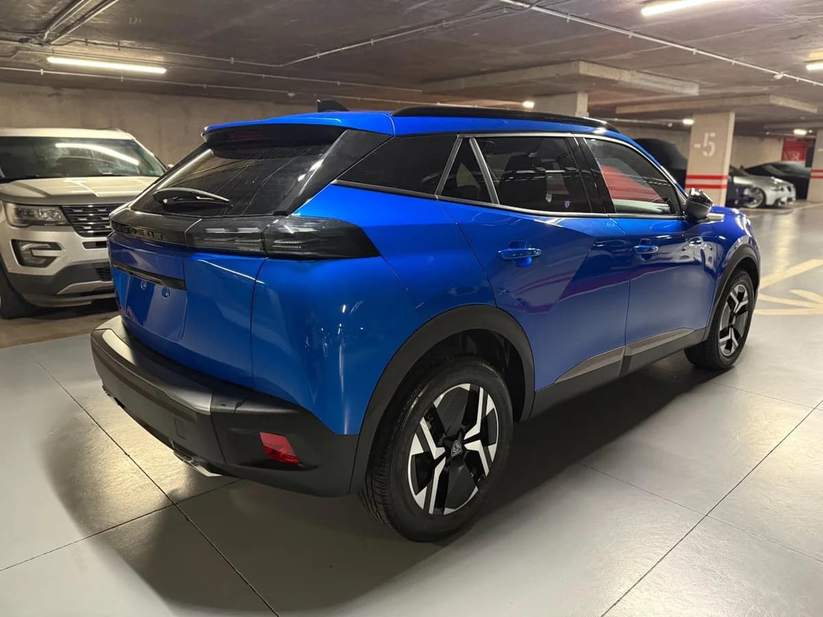 PEUGEOT 2008 ALLURE PURETECH 130 2024 - Imagen 6