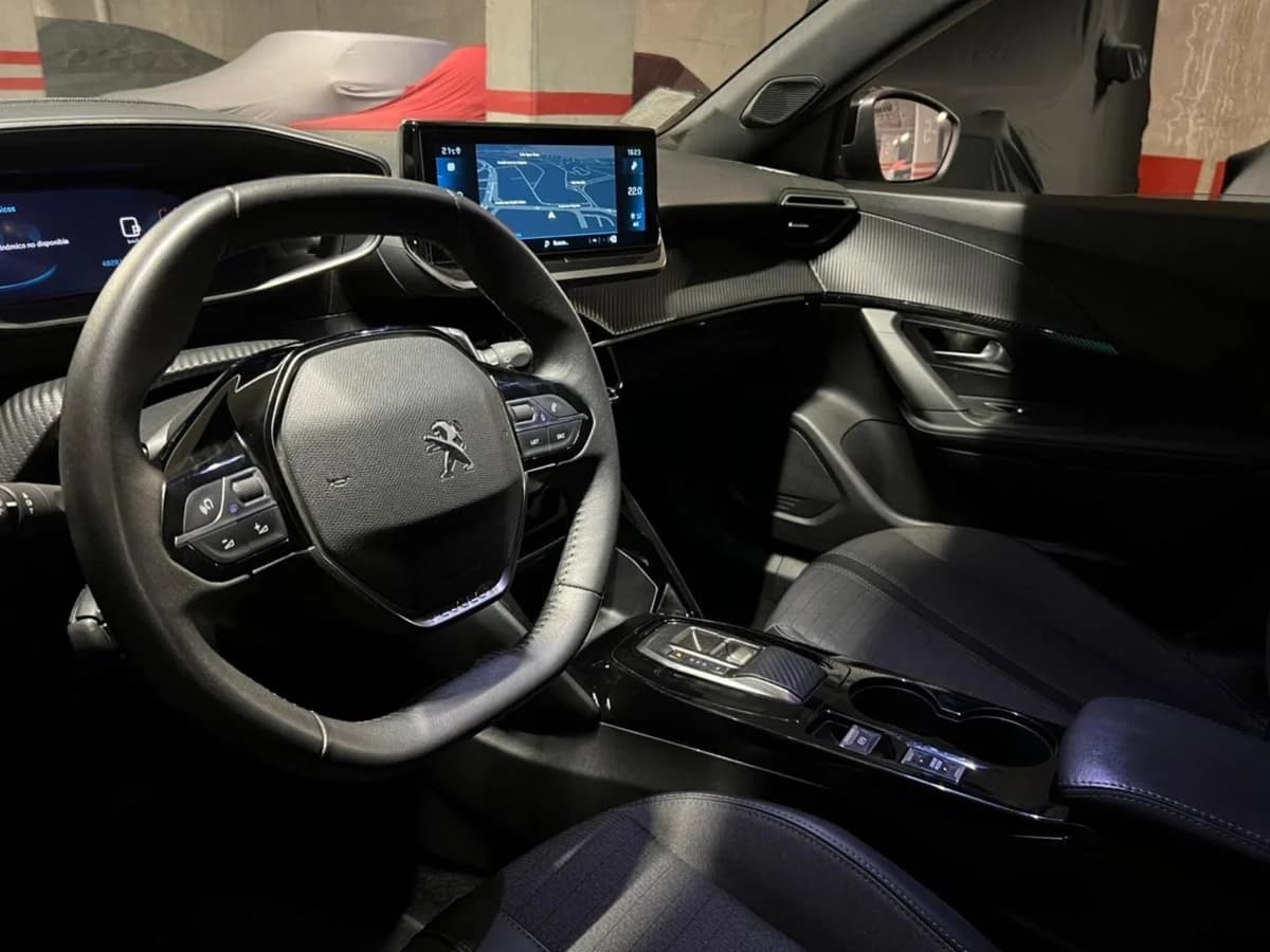 PEUGEOT 2008 DIESEL 2023 - Imagen 16