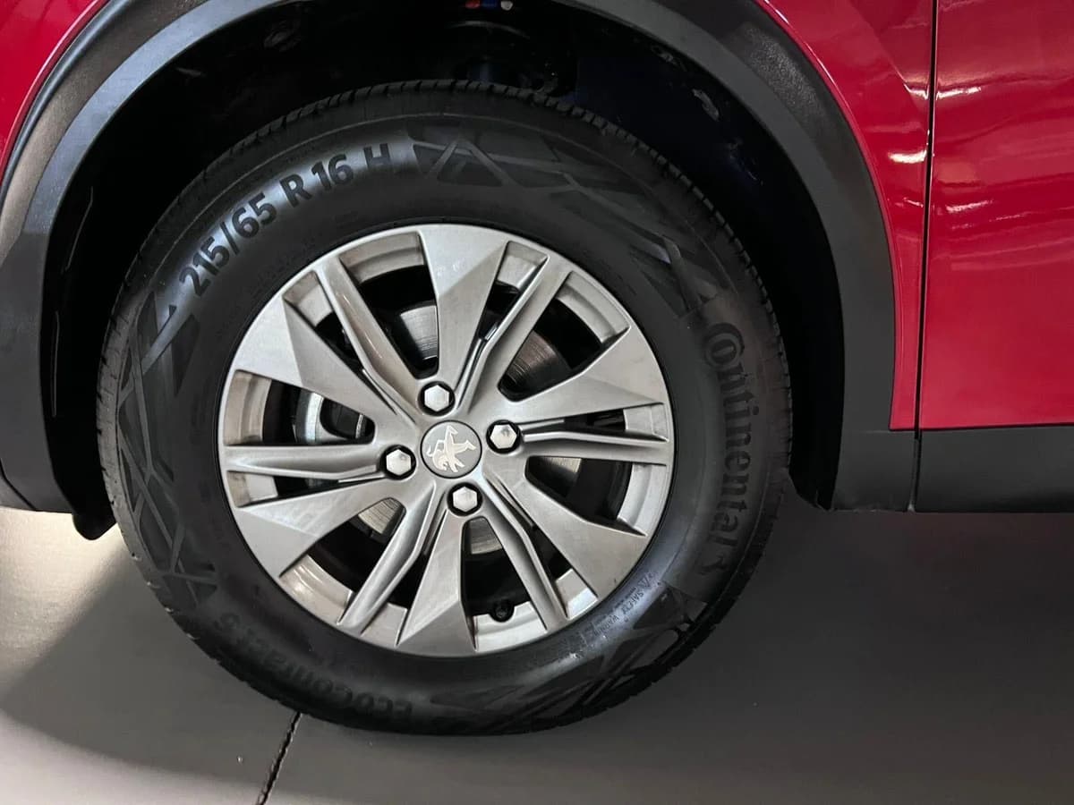 PEUGEOT 2008 PURETECH MT 1.2 2023 - Imagen 14