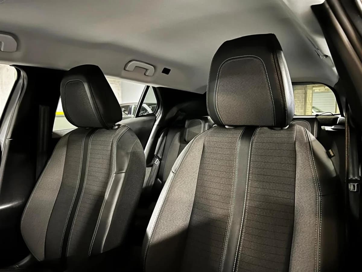 PEUGEOT 2008 1.2 MT PURETECH 130 2022 - Imagen 18