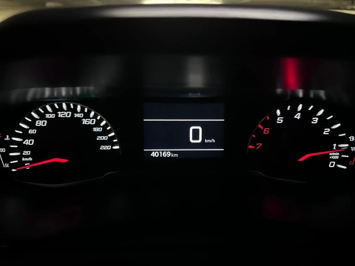 PEUGEOT 2008 PURETECH 130 1.2 MT 2021 - Imagen 3