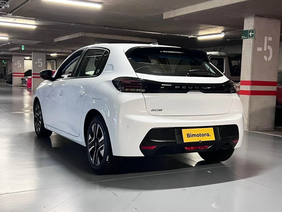 PEUGEOT 208 1.2 MT 100 HP 2025 - Imagen 7