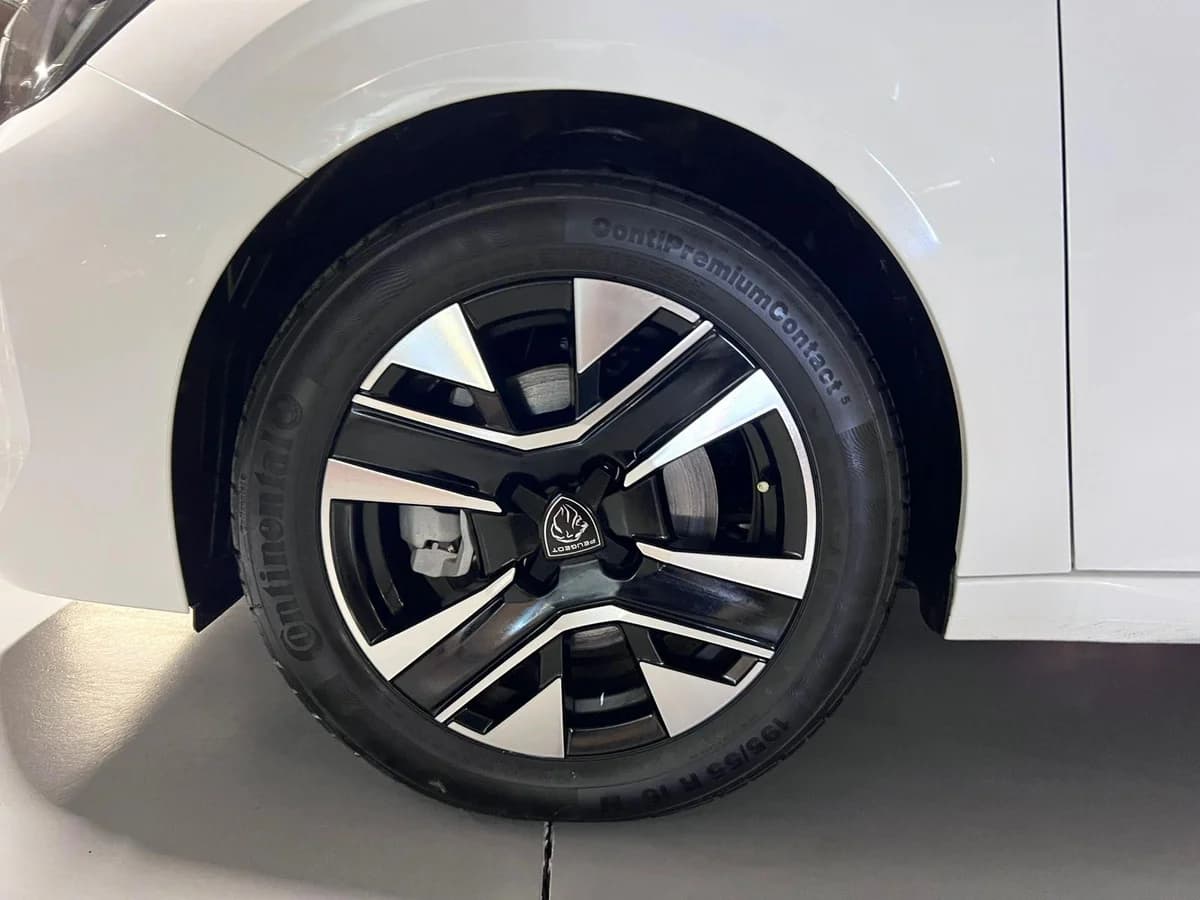 PEUGEOT 208 1.2 MT 100 HP 2025 - Imagen 14