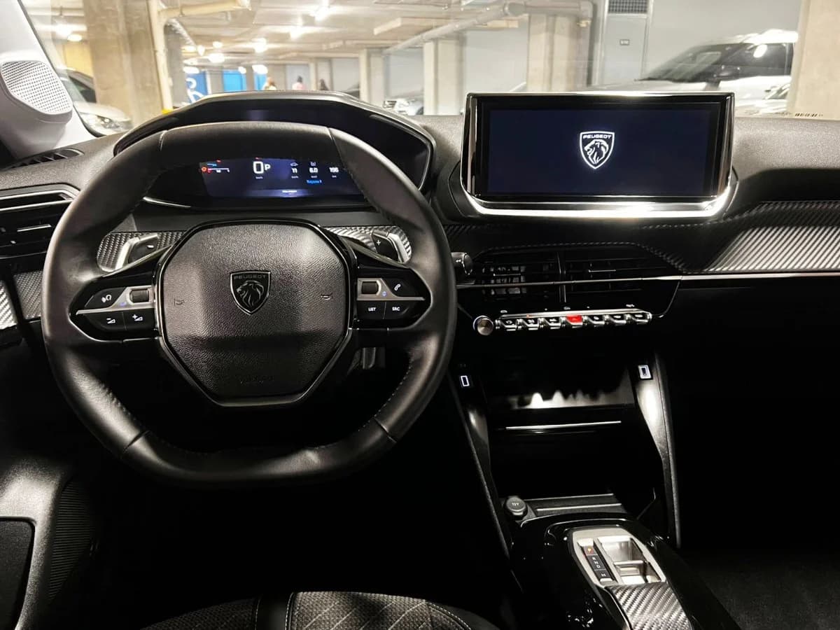 PEUGEOT 208 ALLURE MHEV 136 E 2025 - Imagen 21
