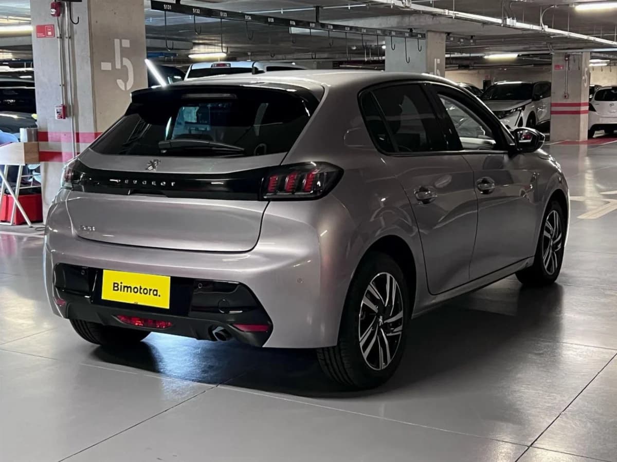 PEUGEOT 208 ALLURE PACK PURETECH 2023 - Imagen 7