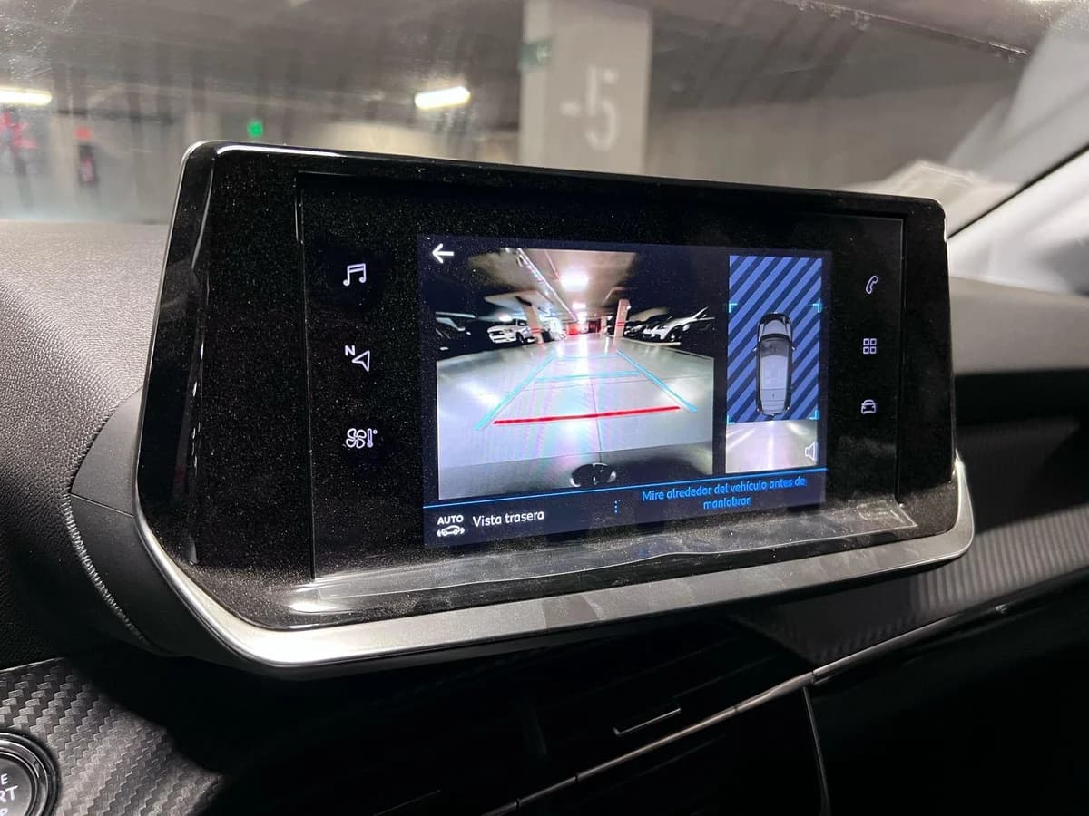PEUGEOT 208 ALLURE PACK PURETECH 2023 - Imagen 3