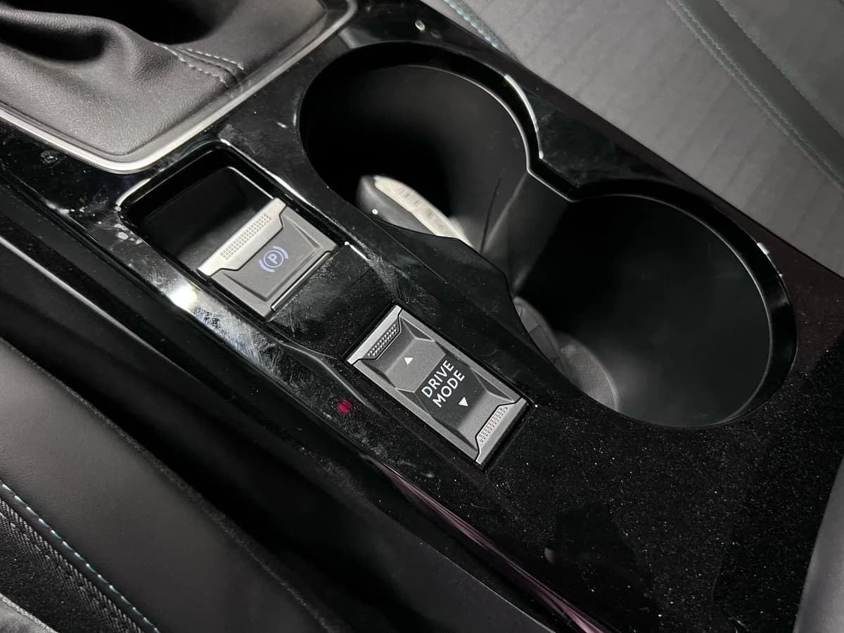 PEUGEOT 208 ALLURE PACK PURETECH 2023 - Imagen 10