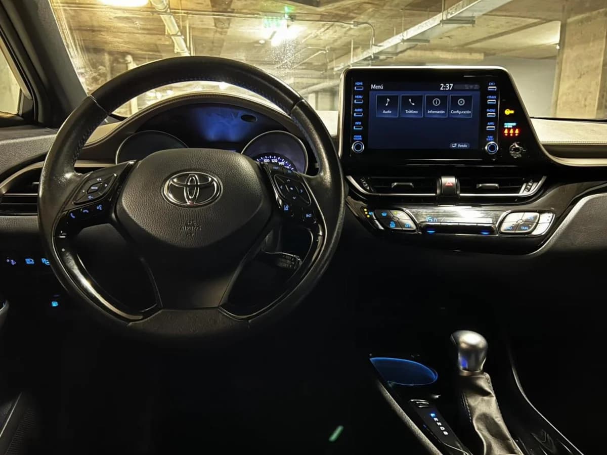TOYOTA C-HR HEV 1.8 AT 2023 - Imagen 4