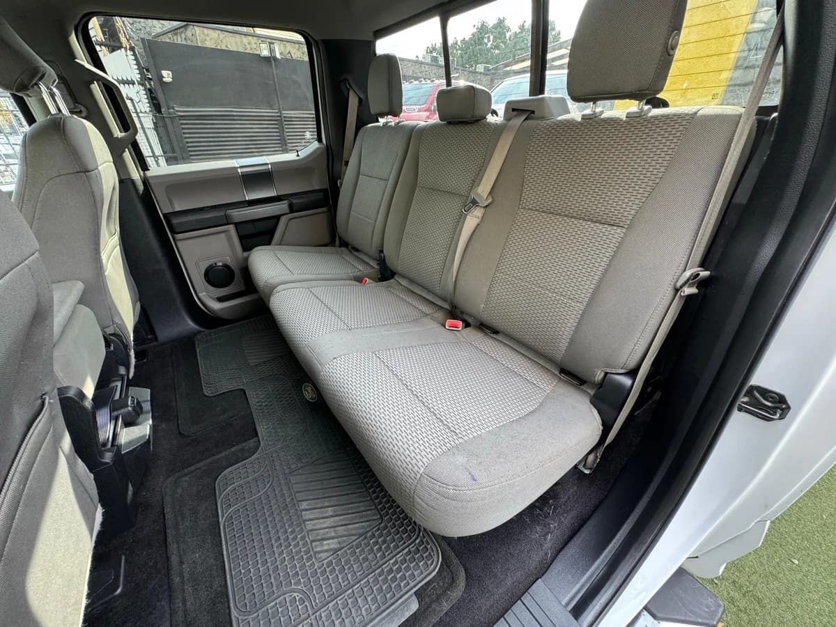Ford F-150 XLT 2016 - Imagen 17