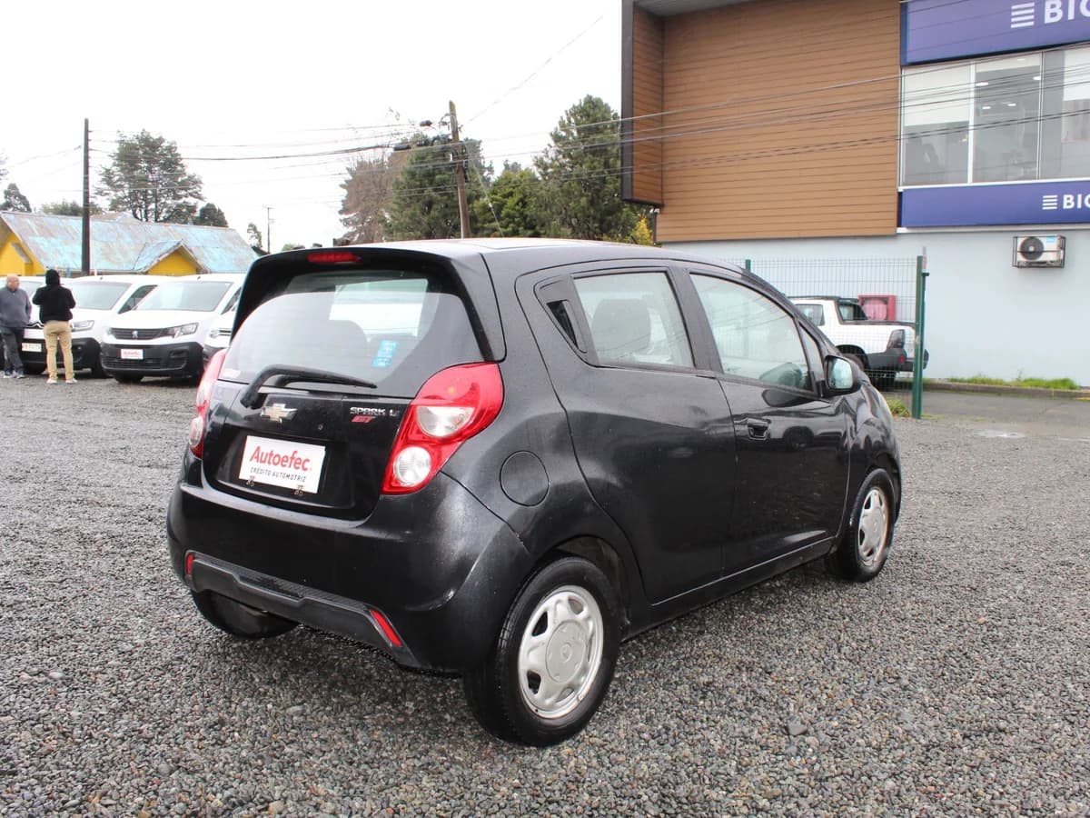 CHEVROLET SPARK GT 2015 - Imagen 7
