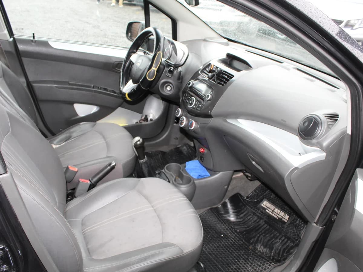 CHEVROLET SPARK GT 2015 - Imagen 10
