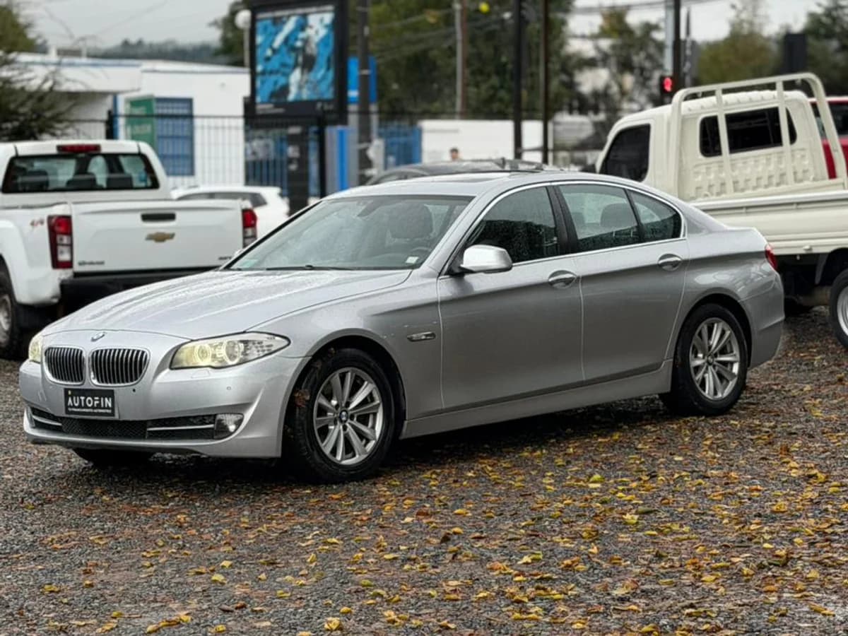 BMW 520i 2.0 AT 2013 - Imagen 1