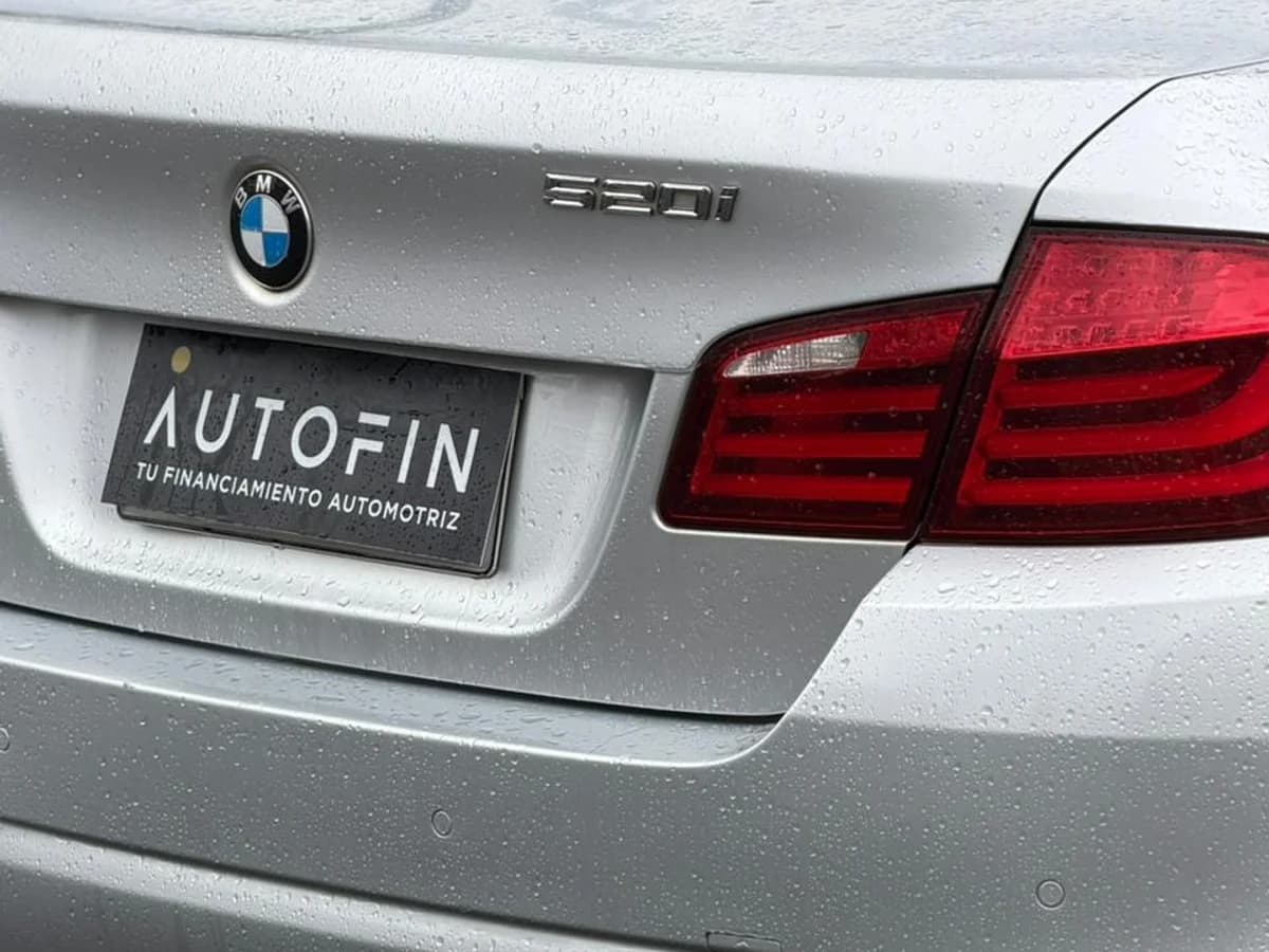 BMW 520i 2.0 AT 2013 - Imagen 5
