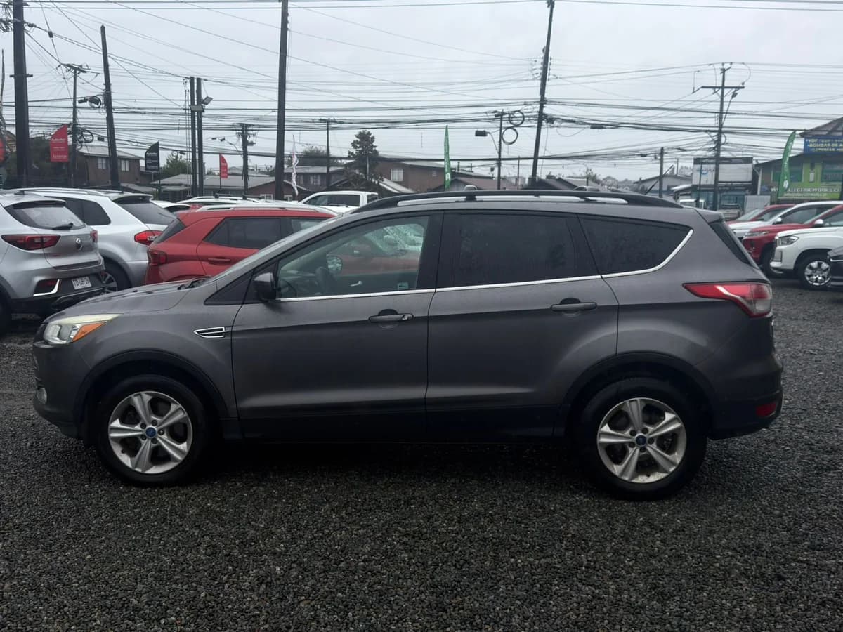 FORD ESCAPE 4X4 2.0 AUT. - Imagen 3