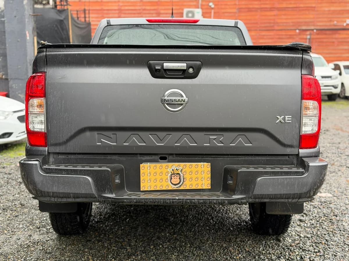 Nissan Navara XE 4x2 2.3 MT 2022 - Imagen 5