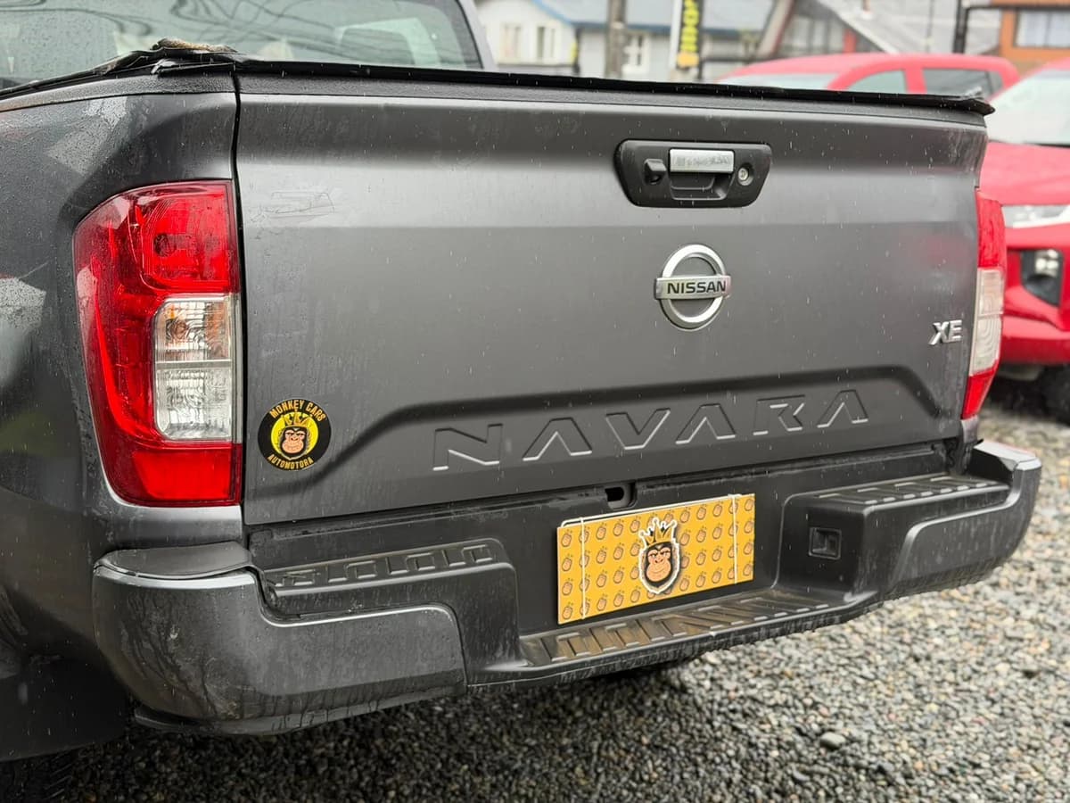 Nissan Navara XE 4x2 2.3 MT 2022 - Imagen 13