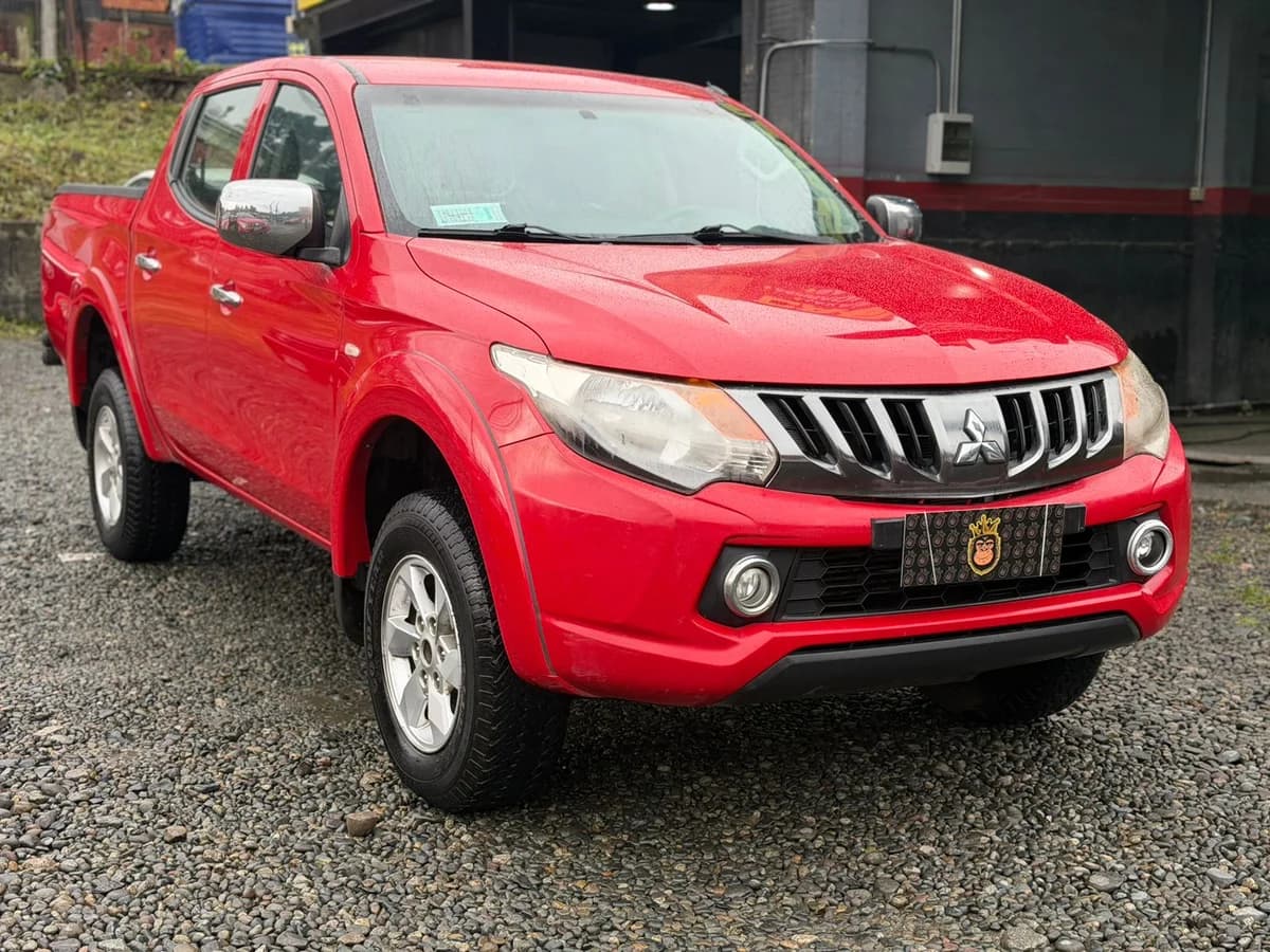 Mitsubishi L200 Katana CRT 2019 4x4 MT - Imagen 1