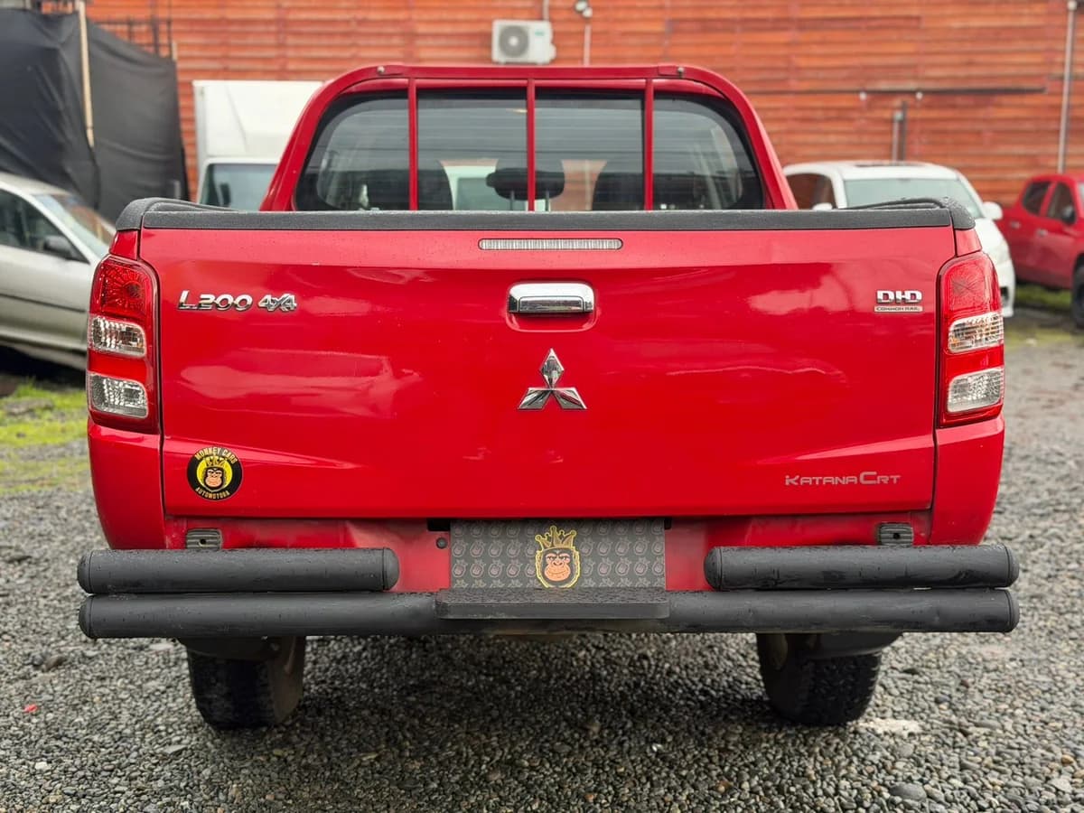 Mitsubishi L200 Katana CRT 2019 4x4 MT - Imagen 5