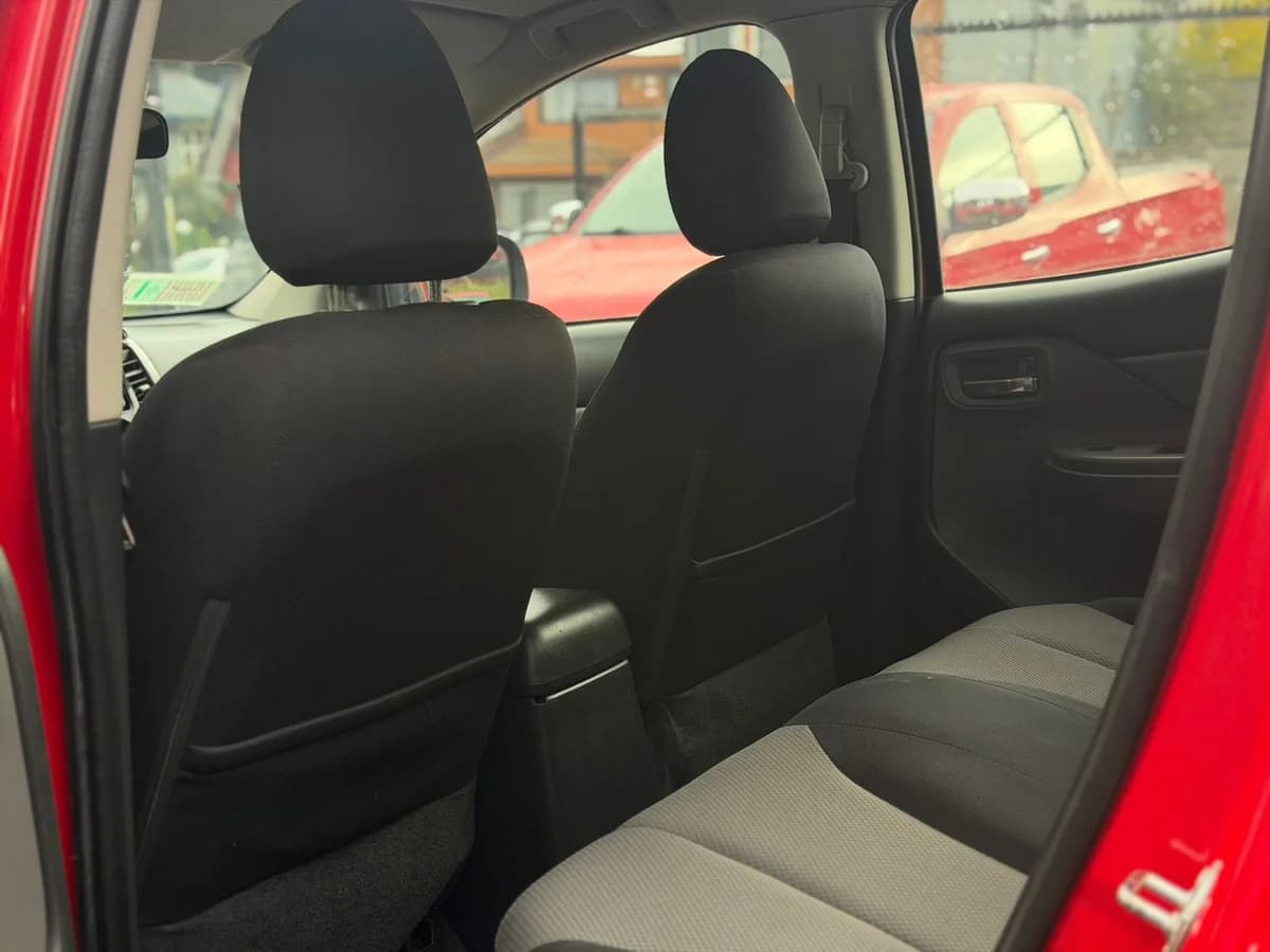 Mitsubishi L200 Katana CRT 2019 4x4 MT - Imagen 10