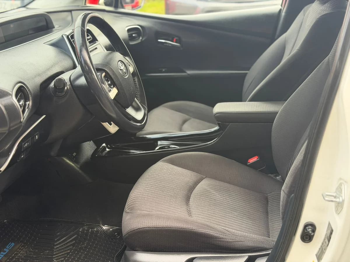Toyota Prius 2018 1.8 Hibrido AT - Imagen 8