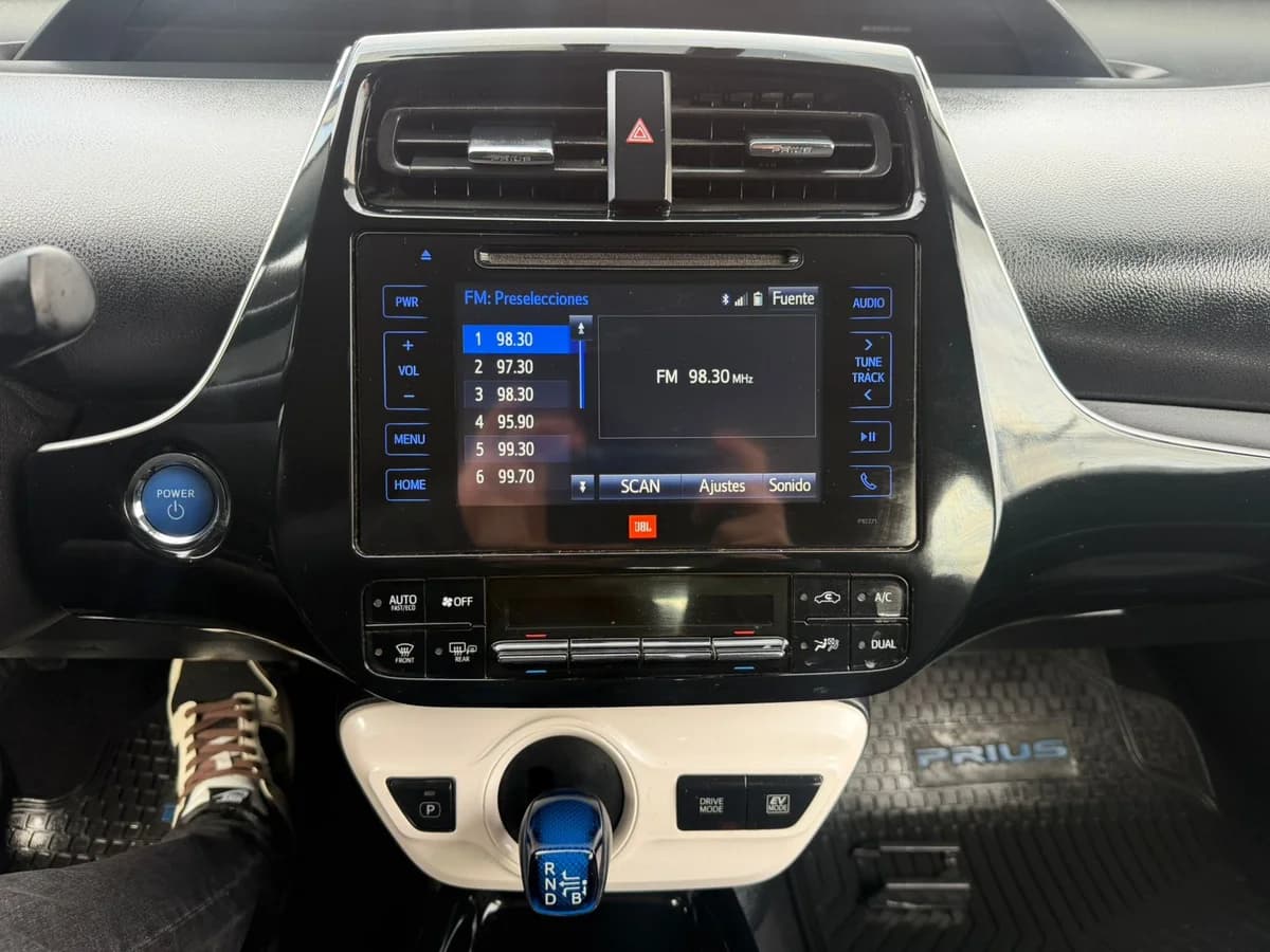 Toyota Prius 2018 1.8 Hibrido AT - Imagen 9
