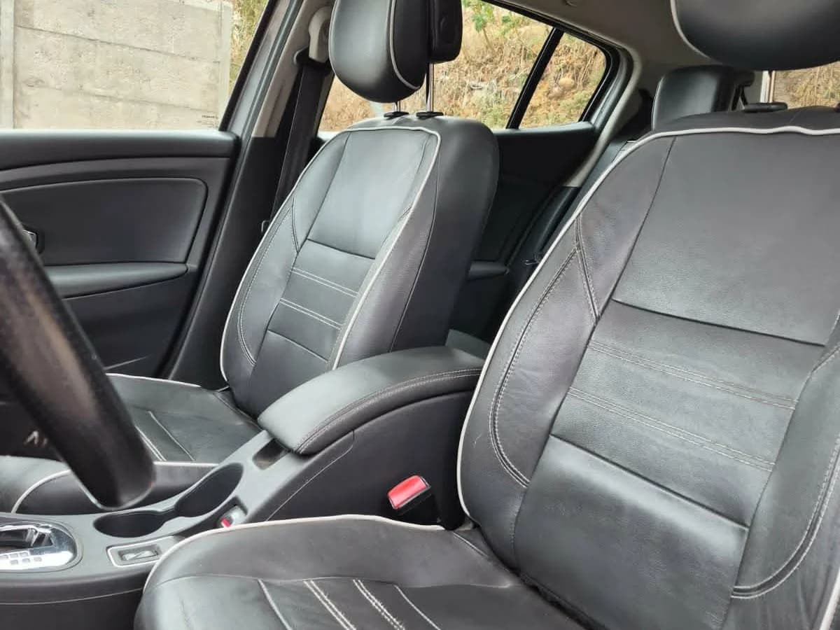 RENAULT MEGANE 2016 - Imagen 5