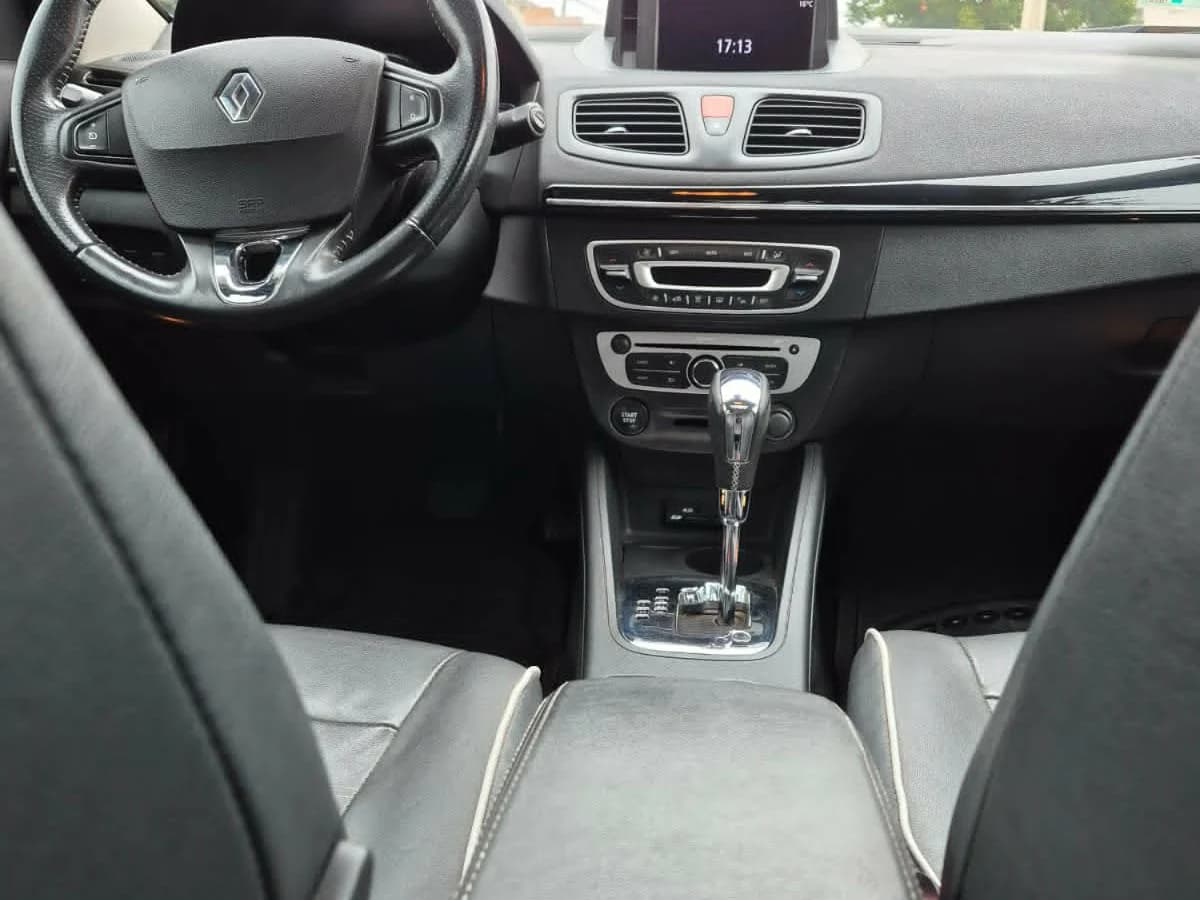 RENAULT MEGANE 2016 - Imagen 6