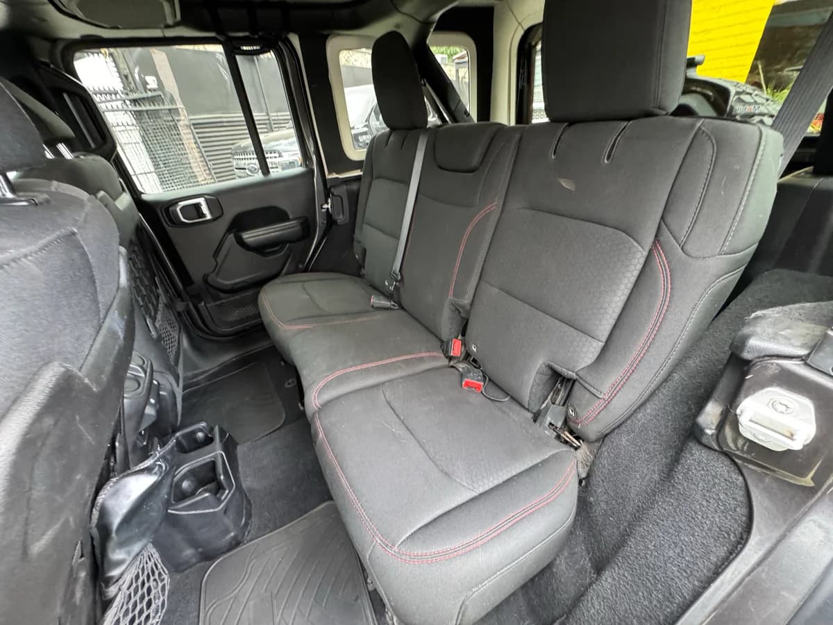 Jeep Wrangler JLU Rubicon 2020 - Imagen 11