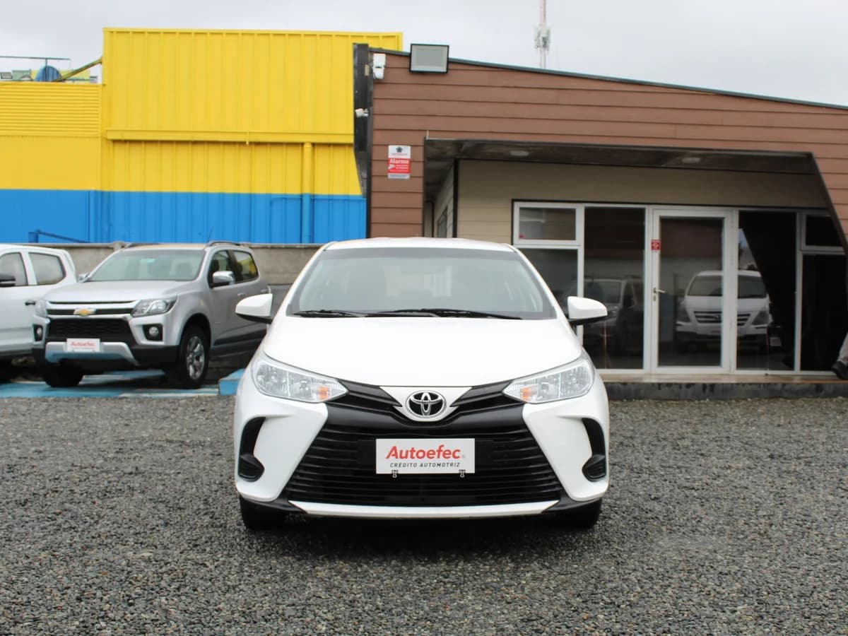 TOYOTA YARIS XLI 1.5 - Imagen 3