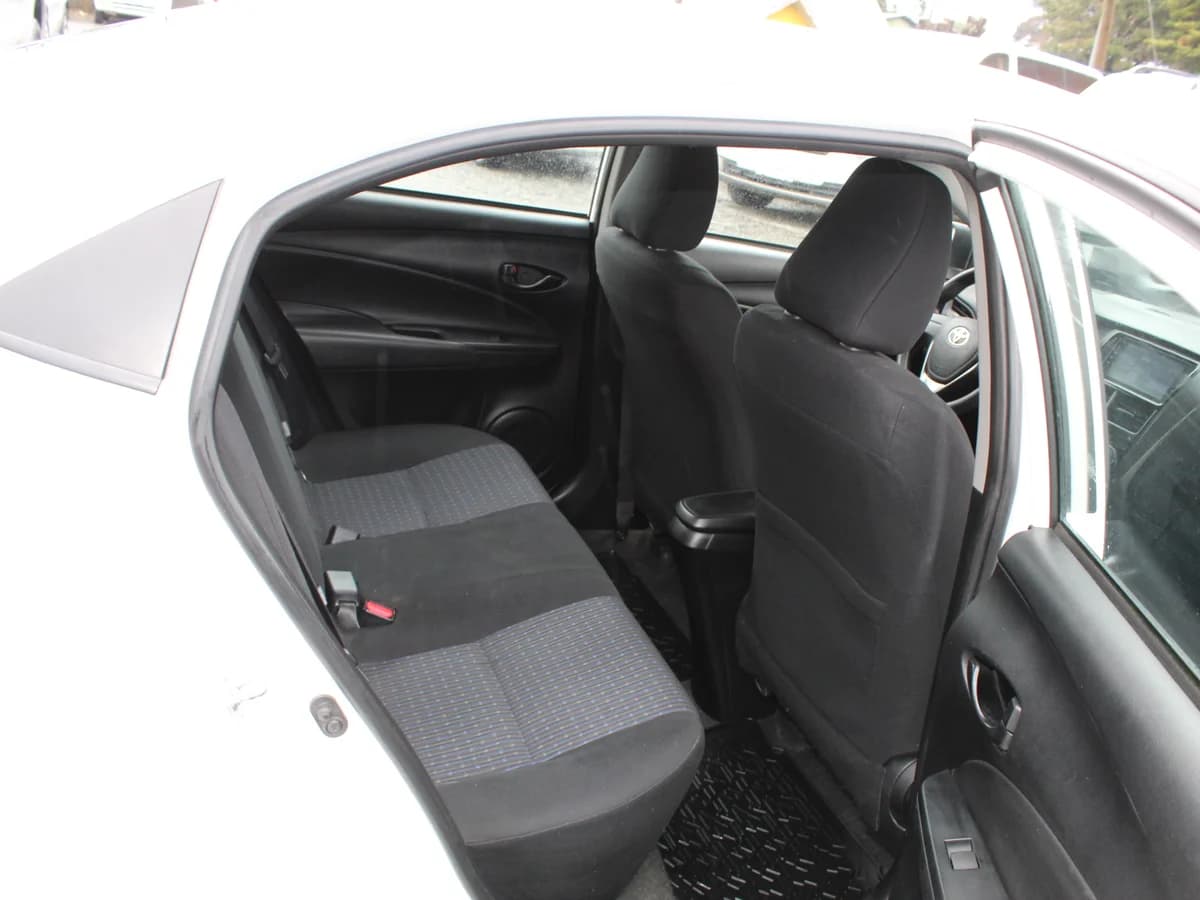 TOYOTA YARIS XLI 1.5 - Imagen 7