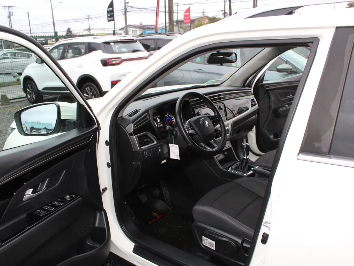 SSANGYONG NEW KORANDO 1.6 DIÉSEL 2021 - Imagen 11