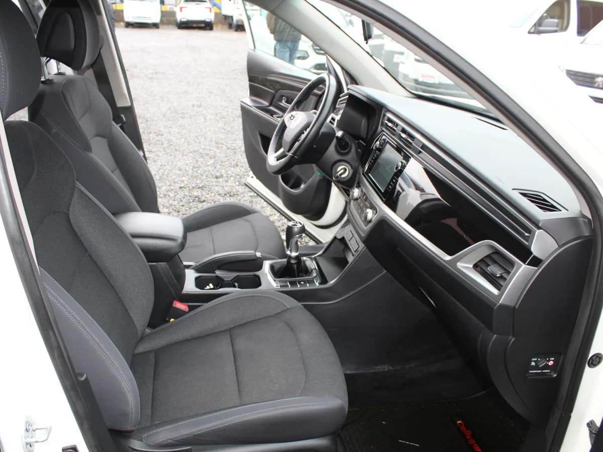 SSANGYONG NEW KORANDO 1.6 DIÉSEL 2021 - Imagen 6