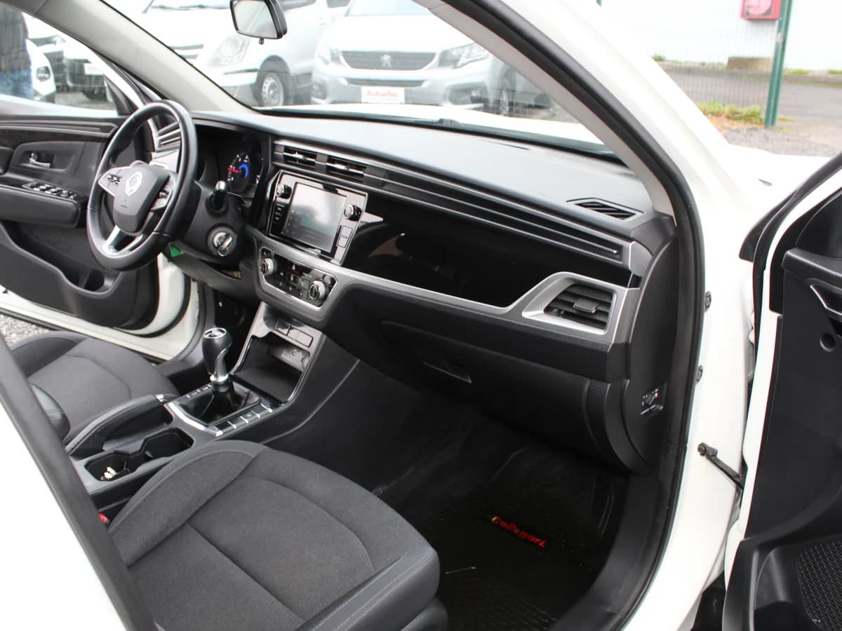 SSANGYONG NEW KORANDO 1.6 DIÉSEL 2021 - Imagen 5