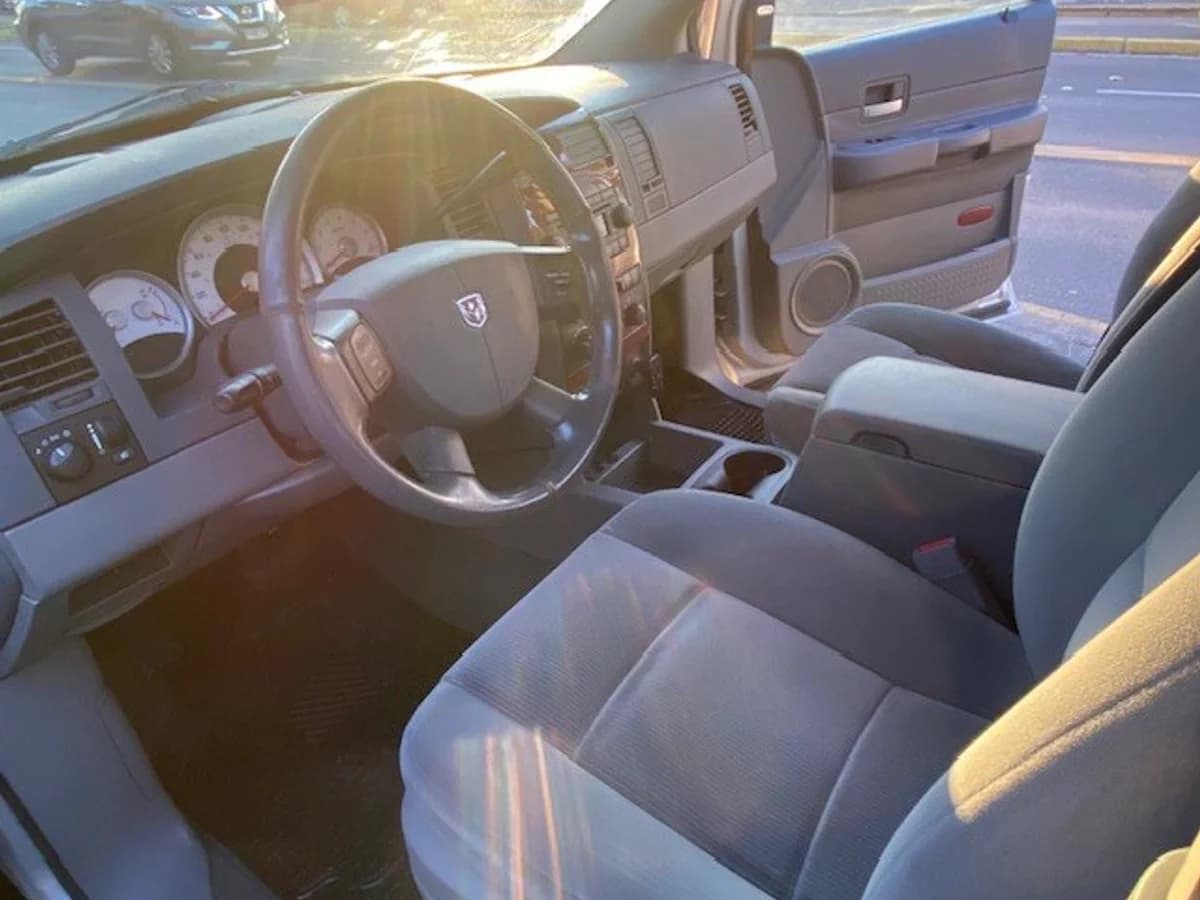 DODGE DURANGO 4.7 AUT 2006 - Imagen 11