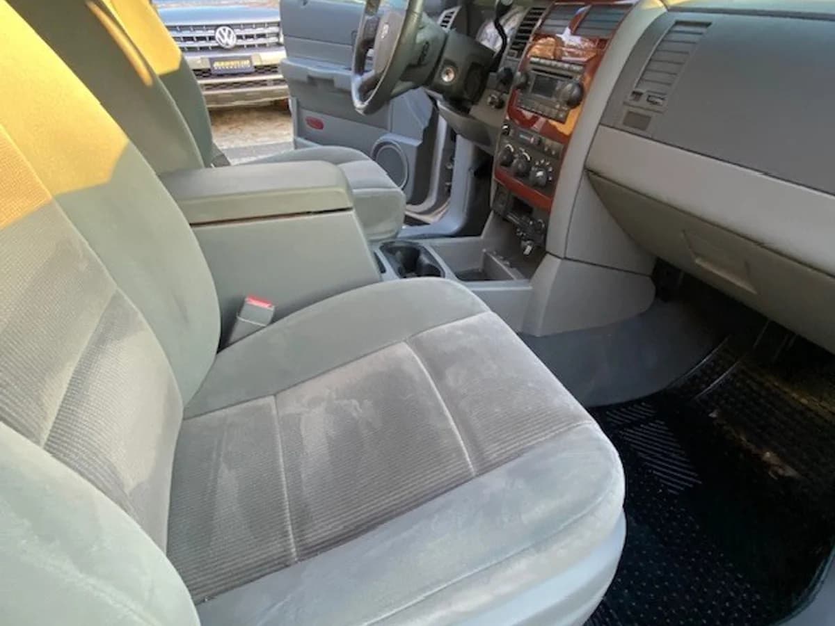 DODGE DURANGO 4.7 AUT 2006 - Imagen 21