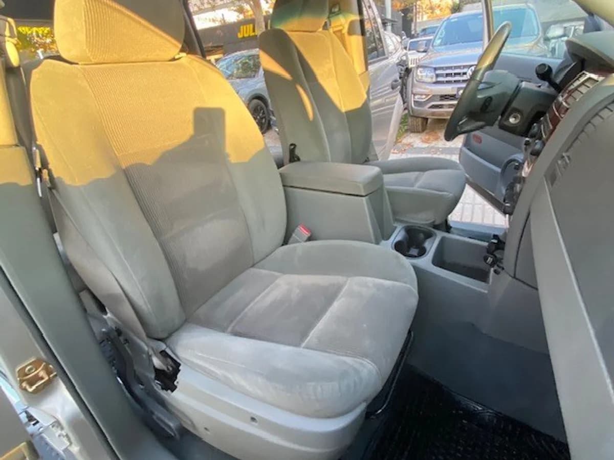 DODGE DURANGO 4.7 AUT 2006 - Imagen 22