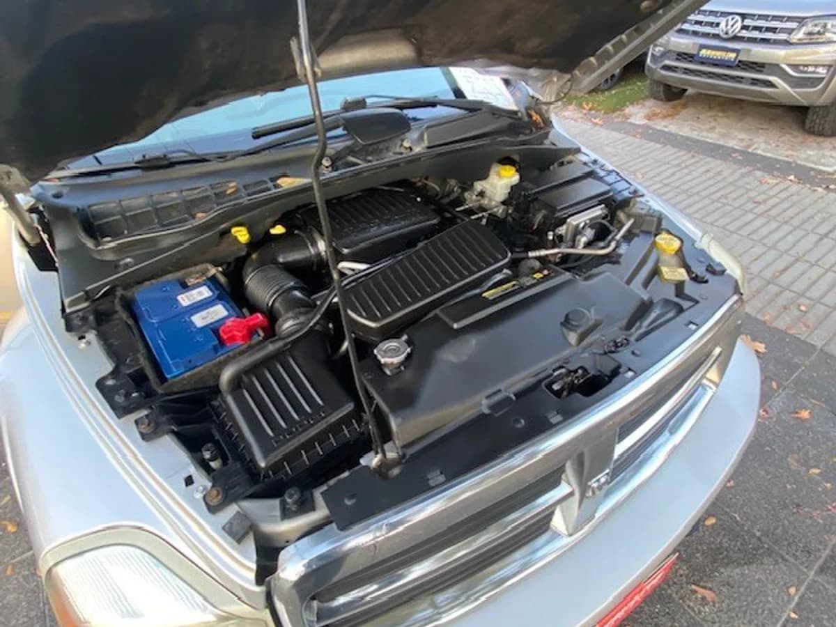 DODGE DURANGO 4.7 AUT 2006 - Imagen 29