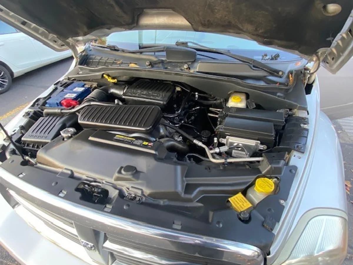 DODGE DURANGO 4.7 AUT 2006 - Imagen 30