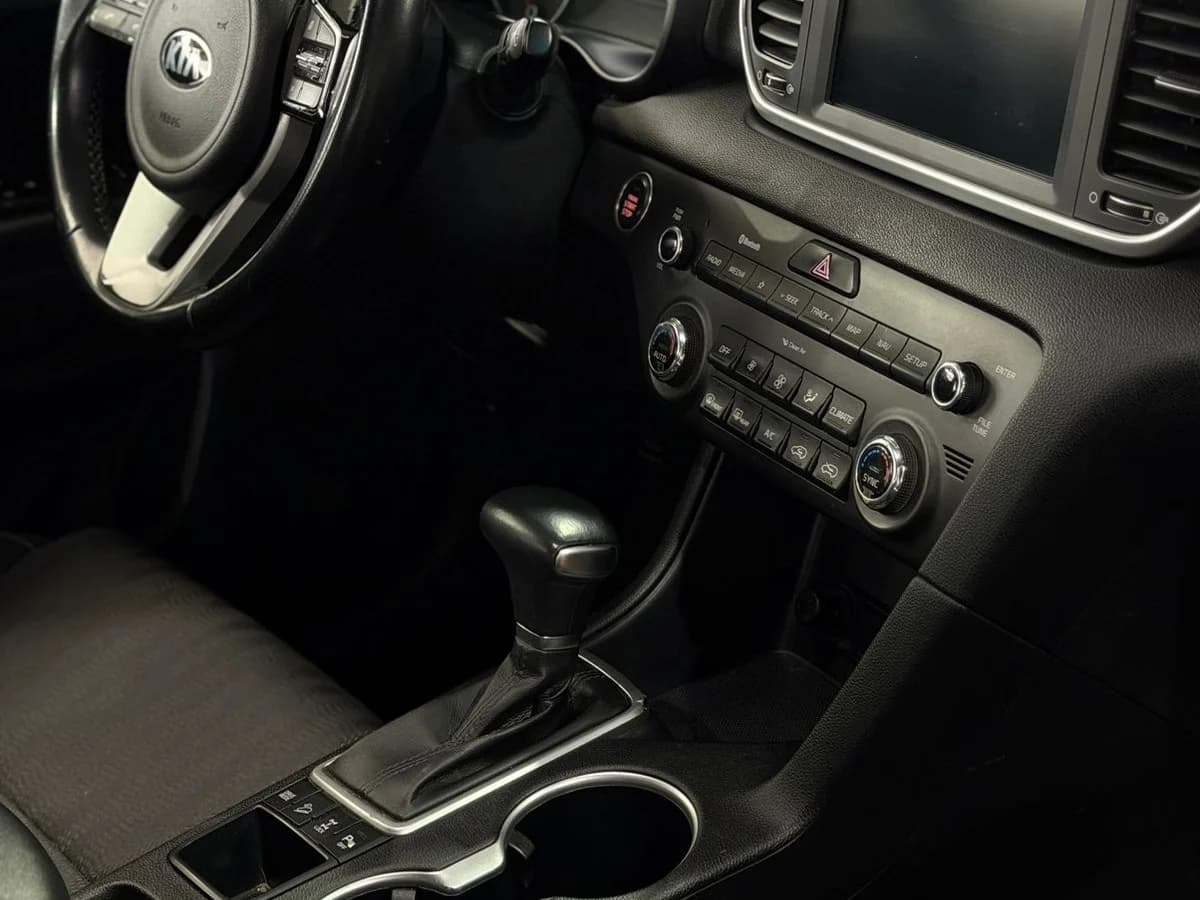 KIA SPORTAGE QL PE 4WD 2.0 AUT 2021 - Imagen 10