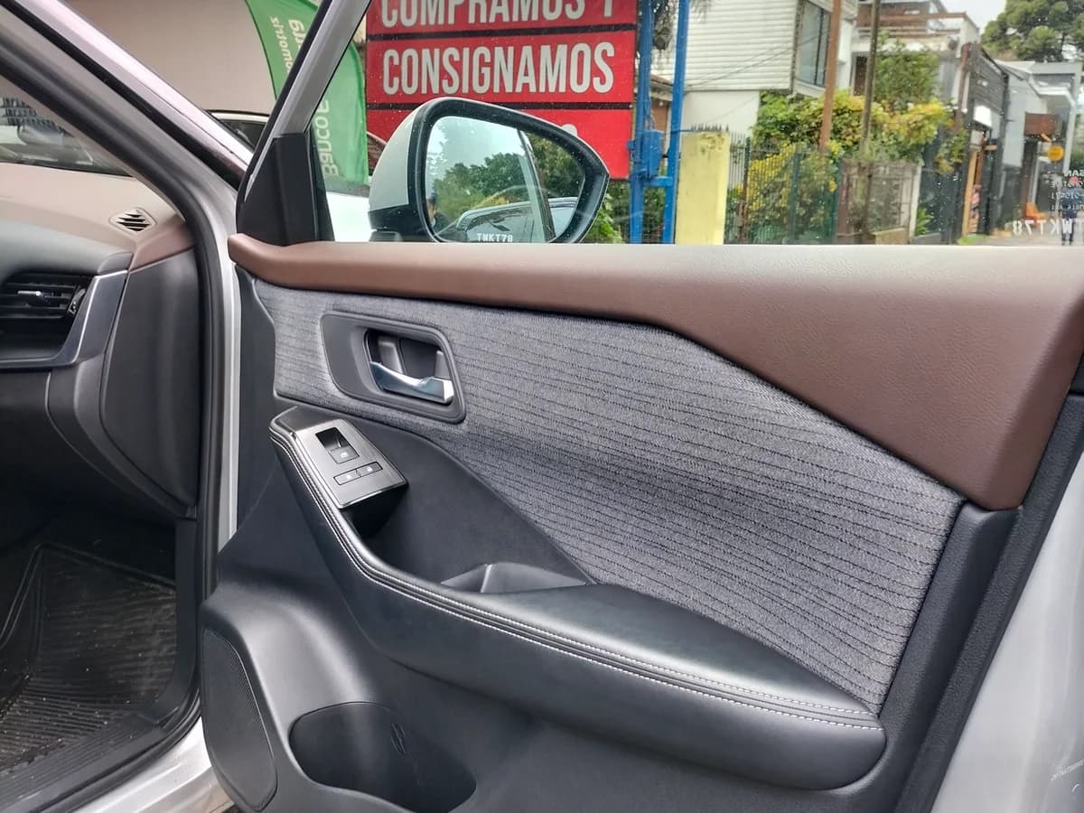 Se vende vehículo Nissan X-Trail - Imagen 3