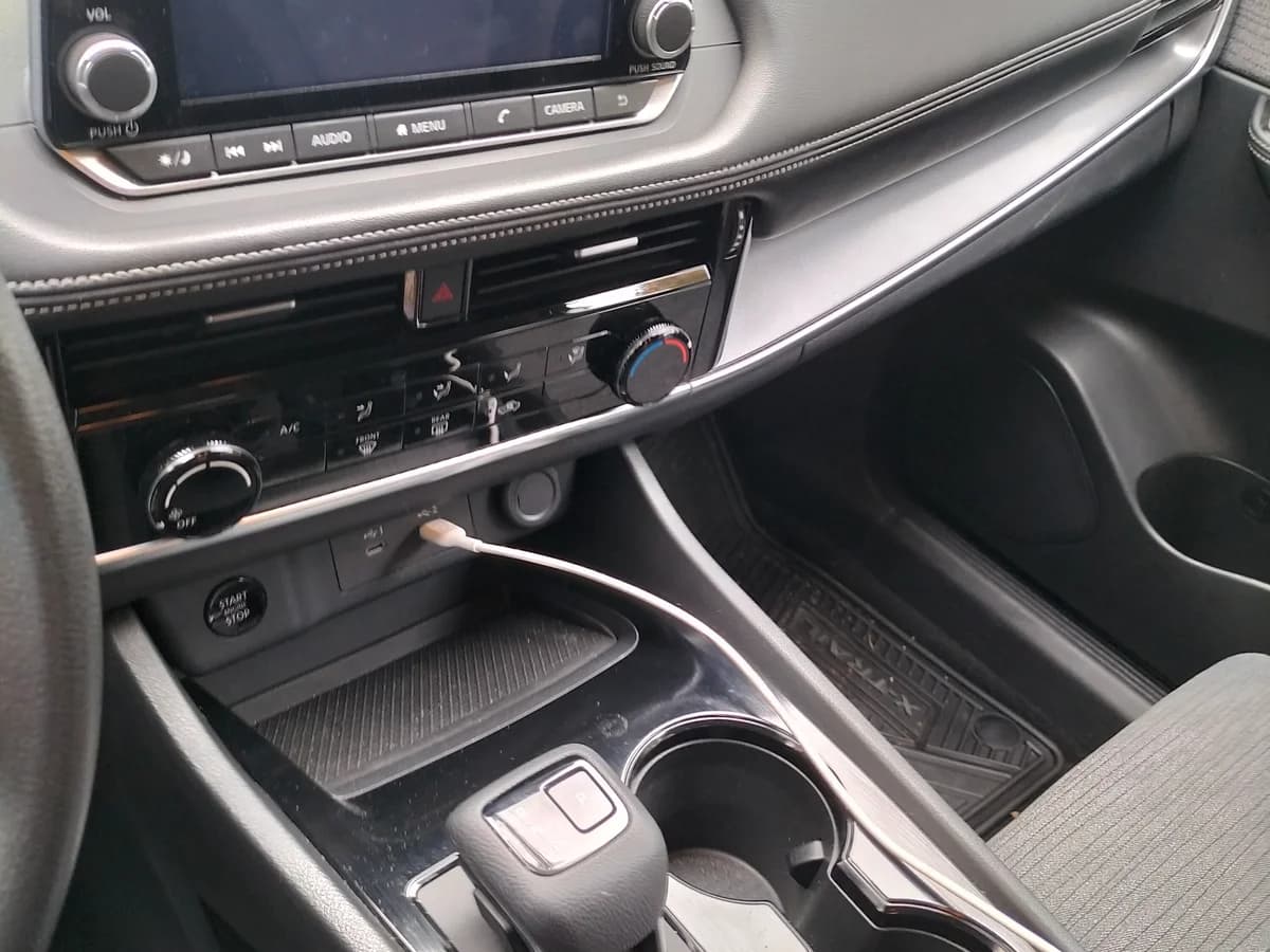 Se vende vehículo Nissan X-Trail - Imagen 10