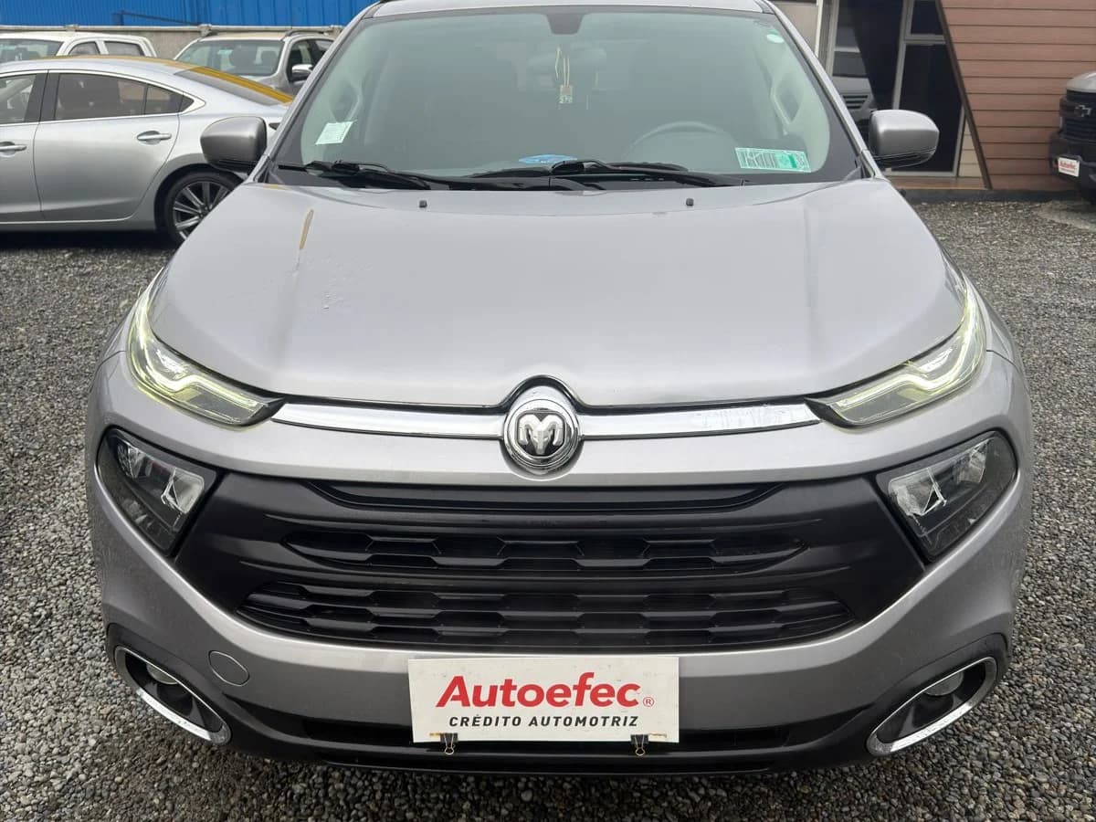 RAM 1000 BIGHORN 1.8 AUT. 2021 - Imagen 6