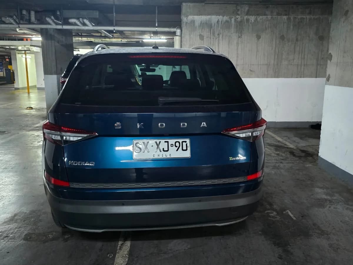 SKODA KODIAQ 1.4L TSI DSGL 7P AUTO AMBIENTE - Imagen 9