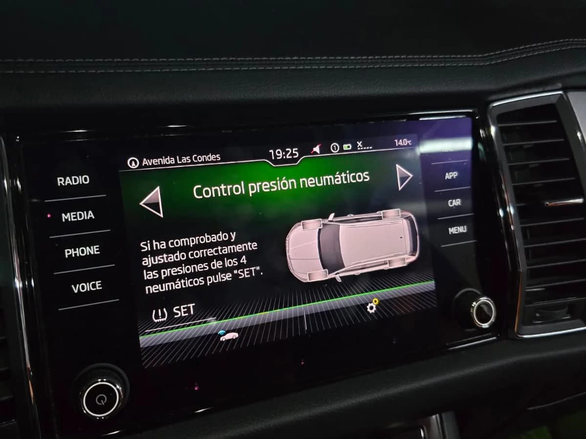 SKODA KODIAQ 1.4L TSI DSGL 7P AUTO AMBIENTE - Imagen 13