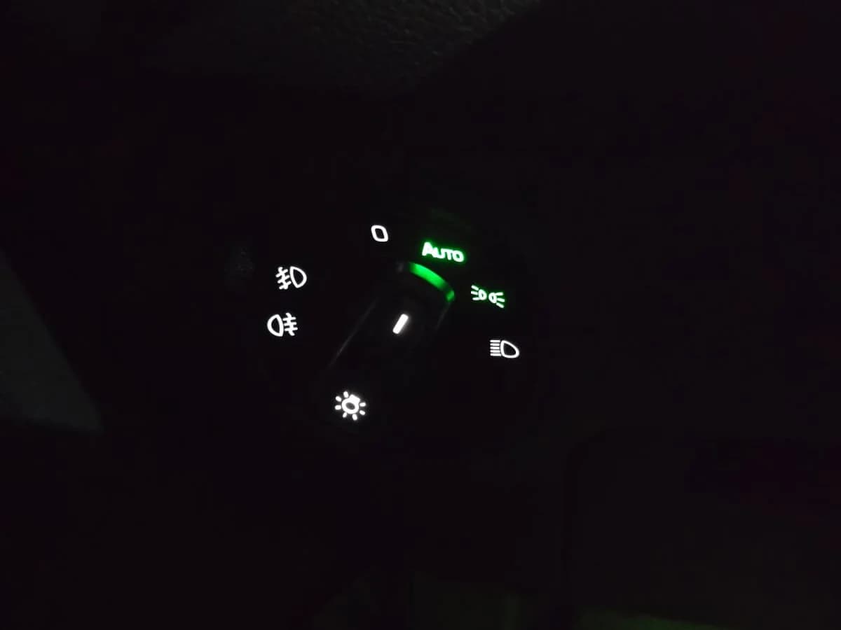 SKODA KODIAQ 1.4L TSI DSGL 7P AUTO AMBIENTE - Imagen 17